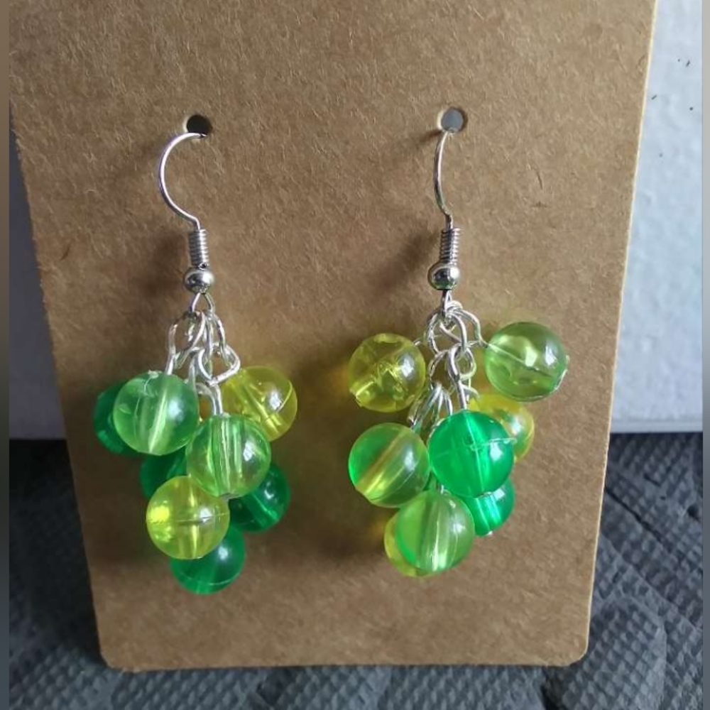 Grape earrings